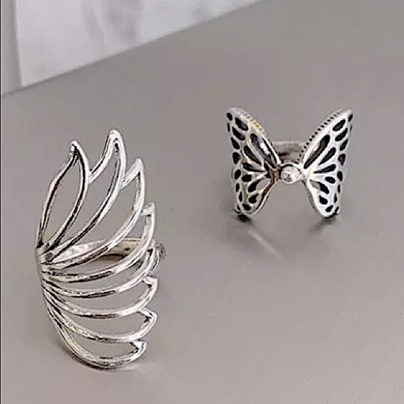 STERLING SILVER ANGEL WING & HOLLO OUT BUTTERFLY RING SET - Picture 8 of 8